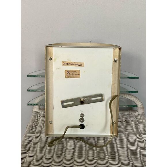 Vintage Brass and Glass Half Round Sconces - 1990s - Postmodern - Neo Art Deco - Picture 3 of 5